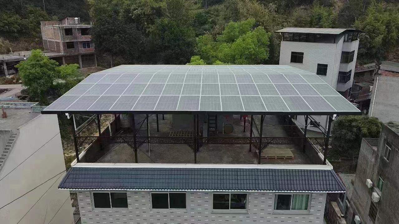 大理15kw+10kwh自建别墅家庭光伏储能系统